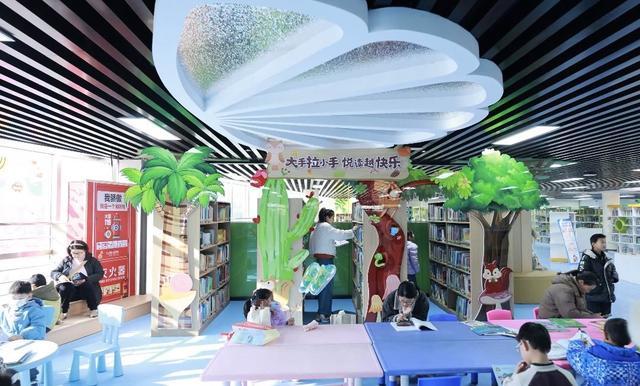 蚌埠市少年儿童图书馆焕新迎客啦(图2)