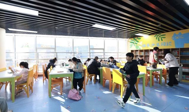 蚌埠市少年儿童图书馆焕新迎客啦(图1)